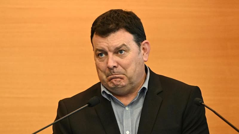Non-stop chicken emojis a union harassment tactic