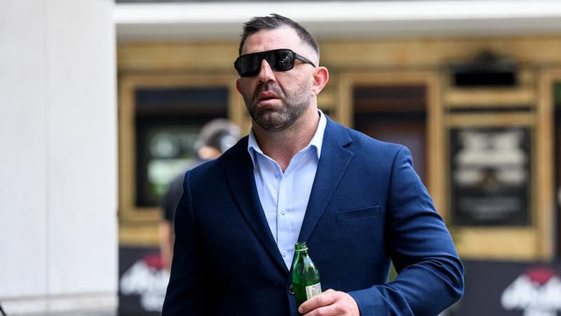 Tearful ex-cop ‘embarrassed’ about dealing steroids