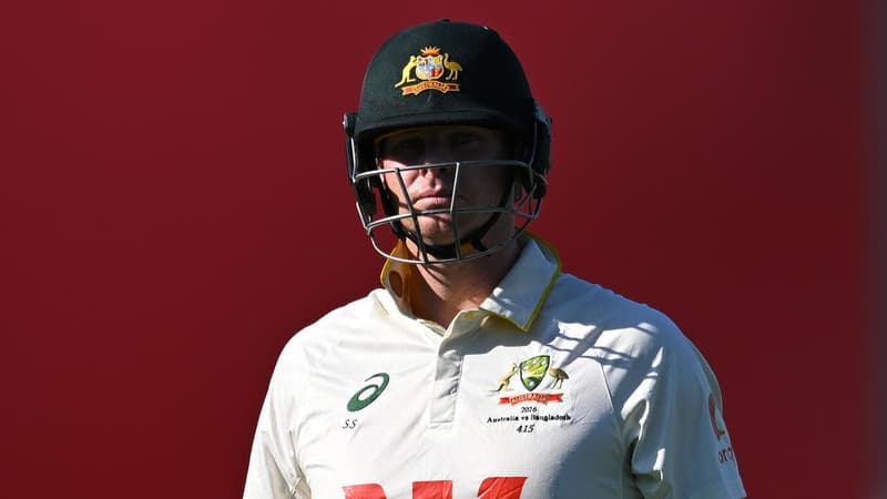 Smith out as one of four changes for Australia