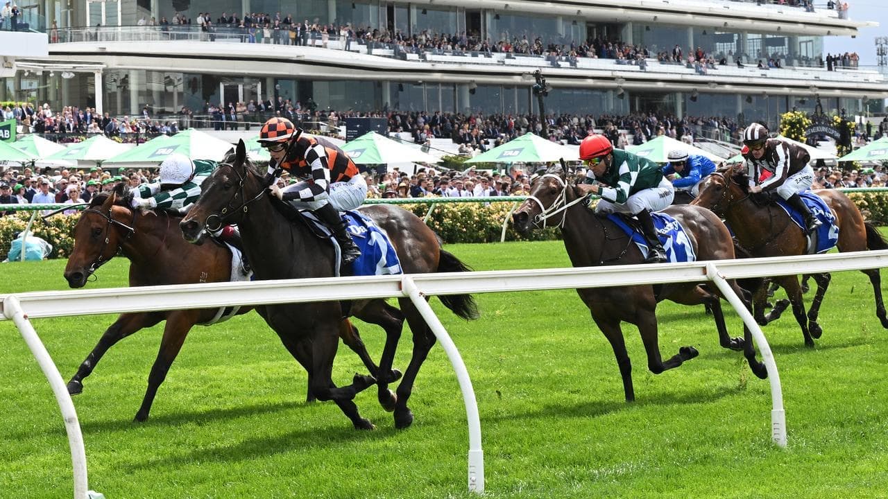 Hot inflation figures raise pressure for race day hike