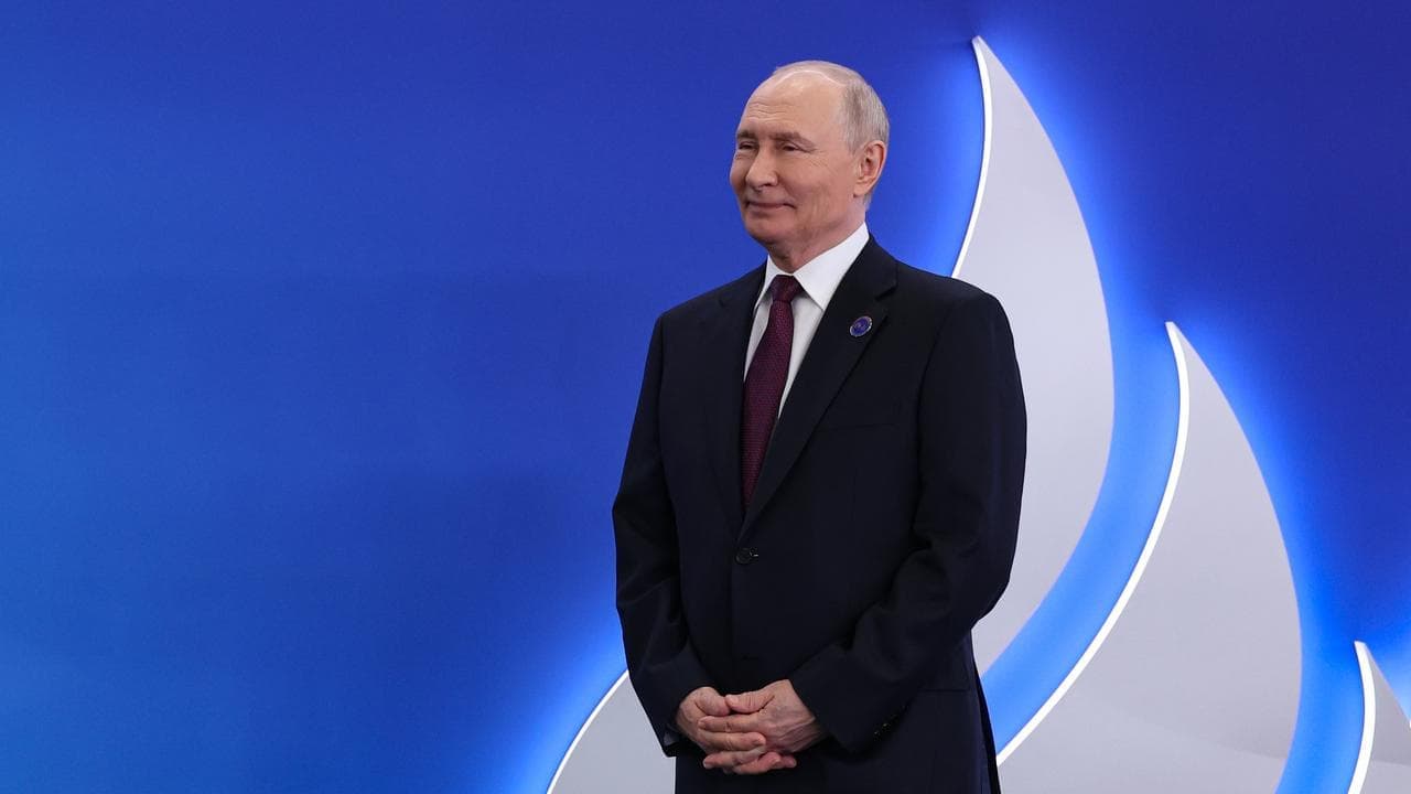 Two leaders urge Putin to end Ukraine war in rare call