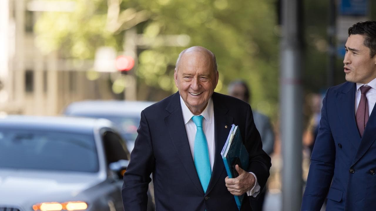 Jones’s alleged teen victim denies lying about groping