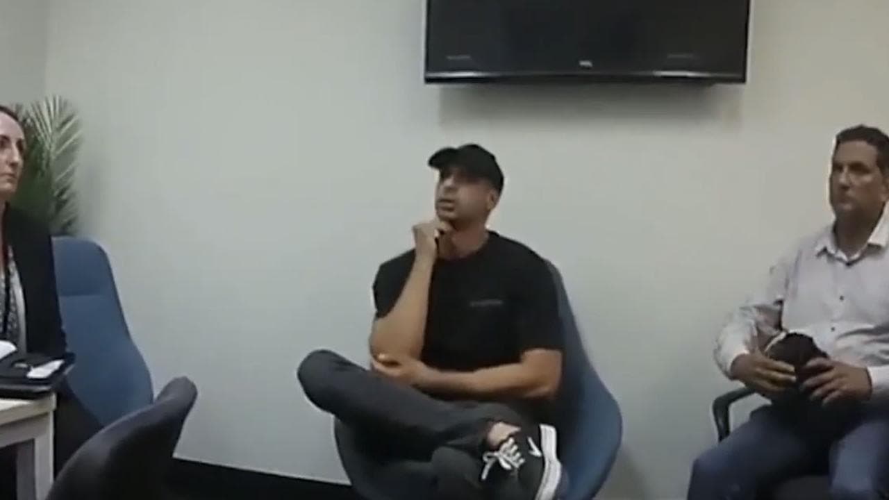 'What the?': friend recounts cop's visit after deaths