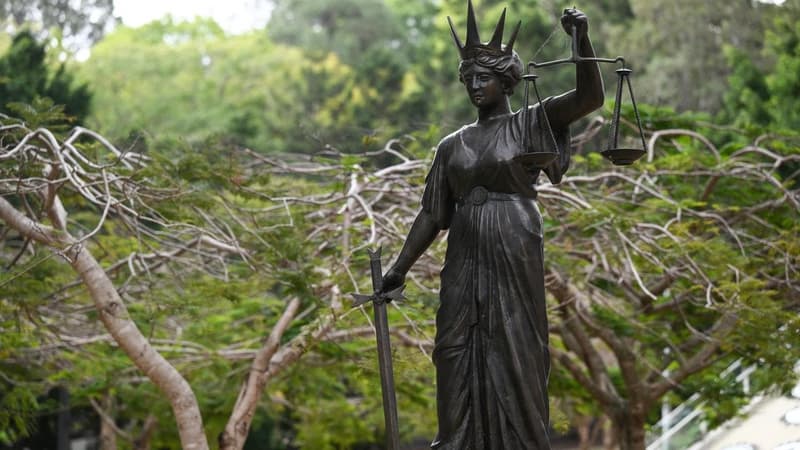 Man drank beer after alleged murder of childhood mate
