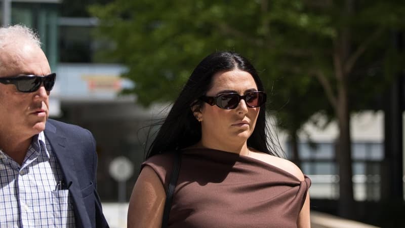 'Yum': Teacher jailed for having sex with student