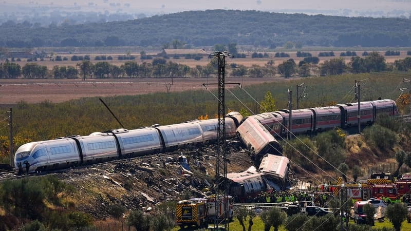 Spanish high-speed train crash kills at least 68