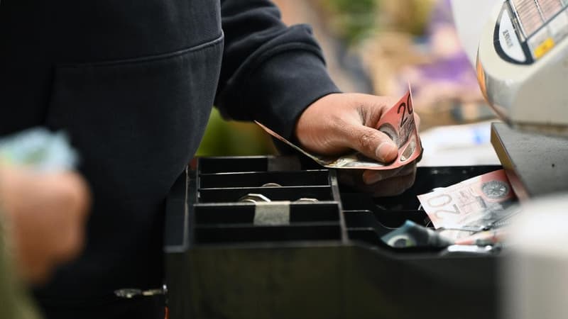 Soft spending and supply pain hit major retailers