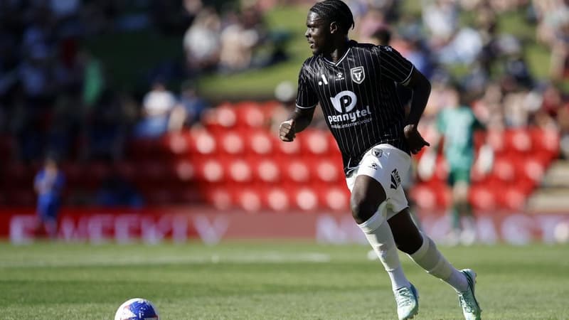 Bulls' Toure dares to dream of emulating older brothers