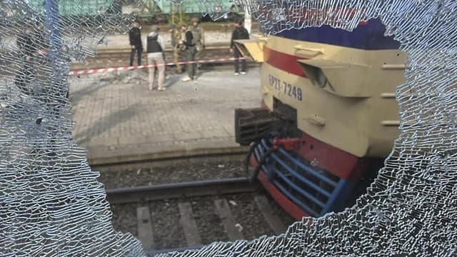 'Cruel': Russian drone strike kills 14 on rail platform