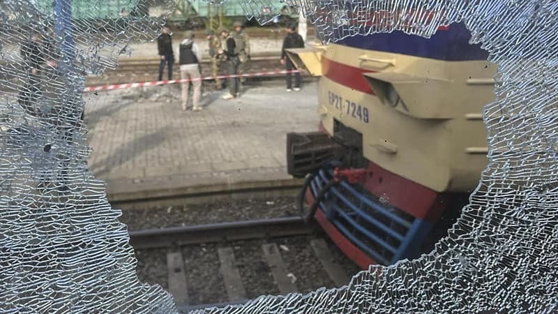 'Cruel': Russian drone strike kills 14 on rail platform
