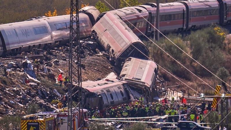 Fears Australians caught up in Spanish train disaster