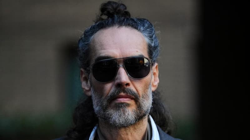 Brand 'snapped' and groped women, prosecutor tells jury