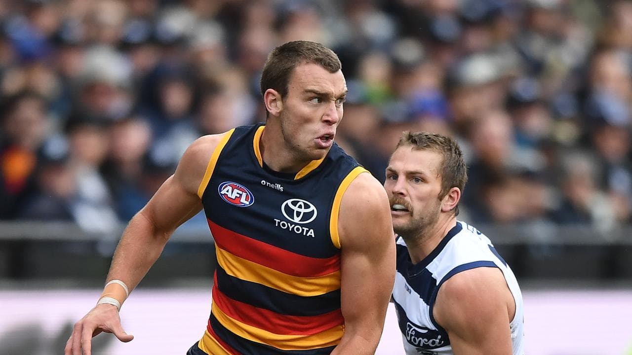 Crows tip Walker, Thilthorpe to return against Lions