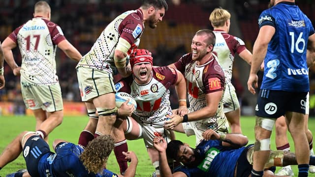 'Money time': Reds out to spoil Aaron Smith's party