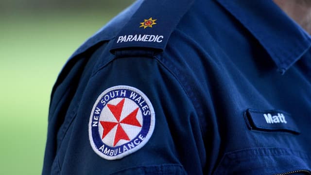 Two-year freeze on NSW public sector executives and MPs