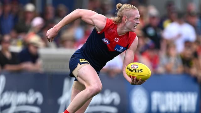 Demons' Oliver to wait one more week for return