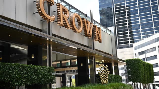 Crown to lay down $450m for money laundering breach