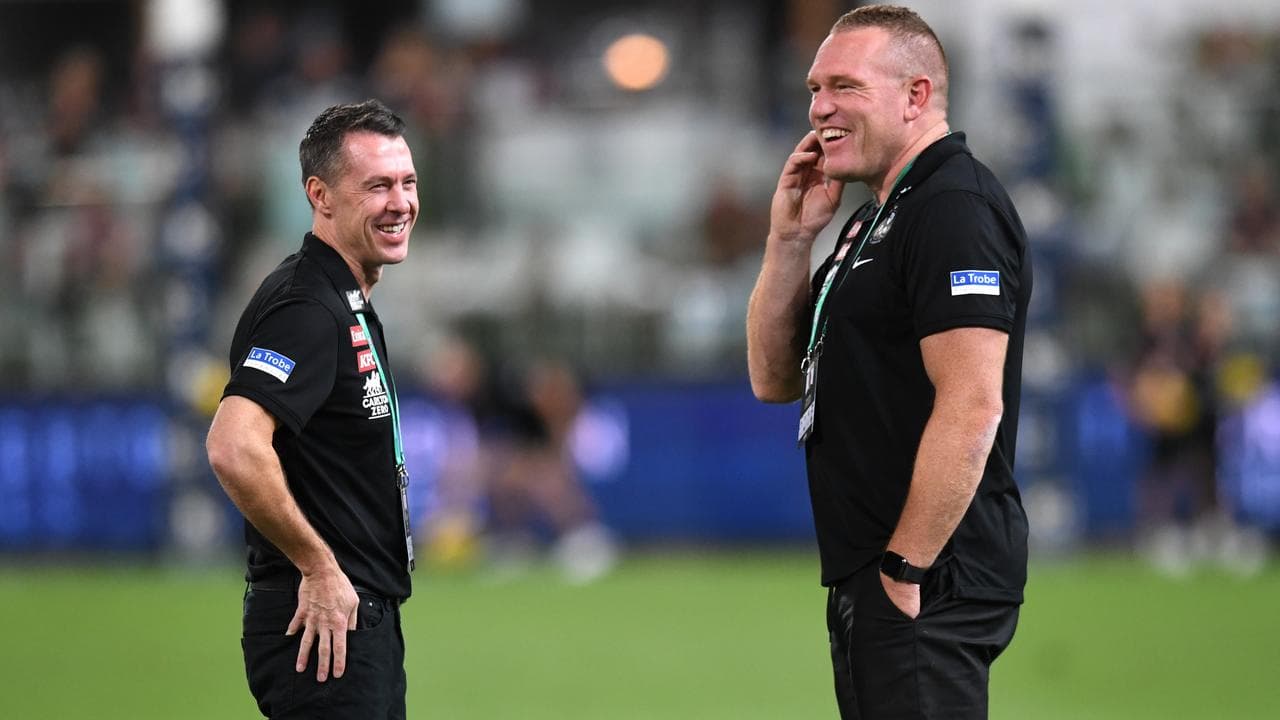 Magpies coach McRae ill, forward Elliott out injured