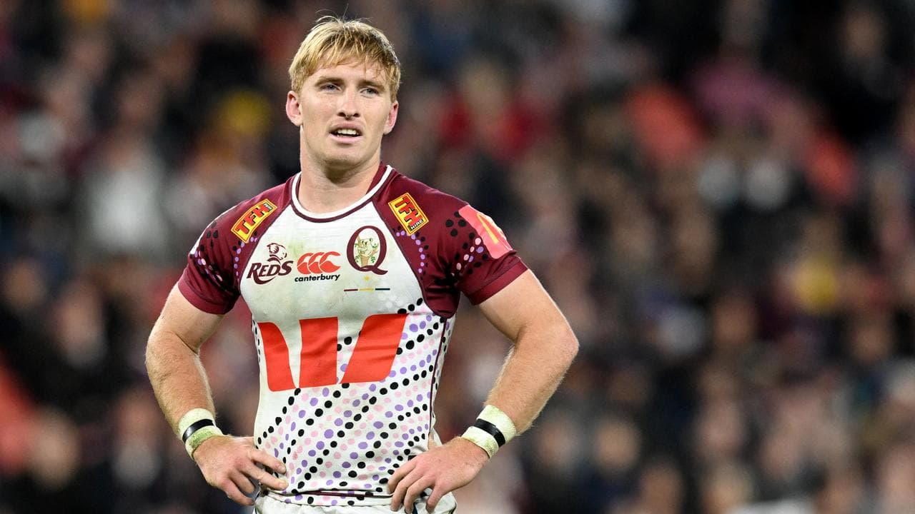 McDermott back at Reds training after head knock