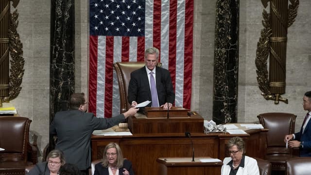 US House approves debt ceiling bill to avoid default