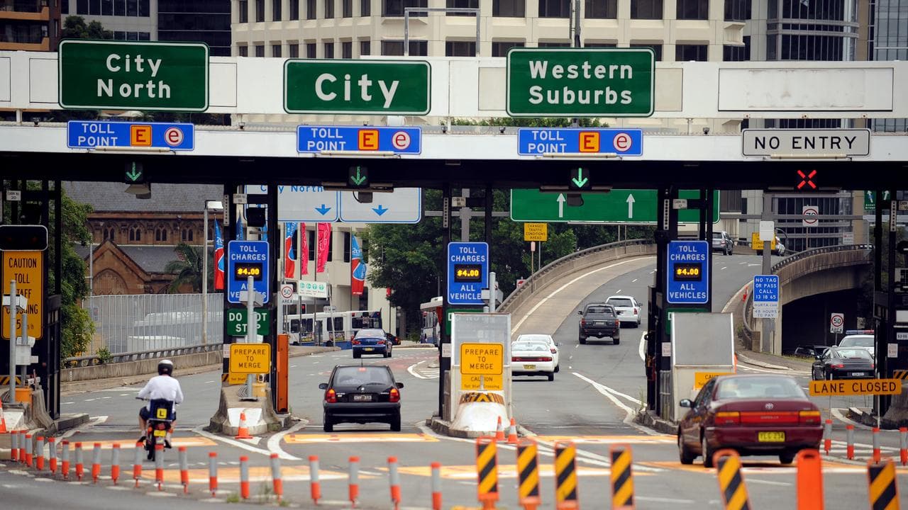 Review looks to simplify Sydney toll road patchwork