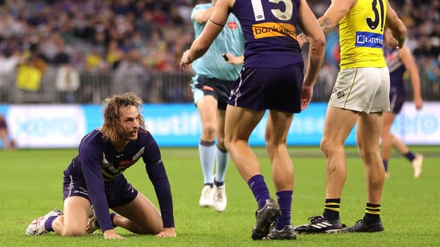 Tackle rules ask 'hell of a lot' from players: Longmire