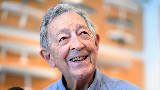 Superb yachtsman, vintner Sir James Hardy dies aged 90