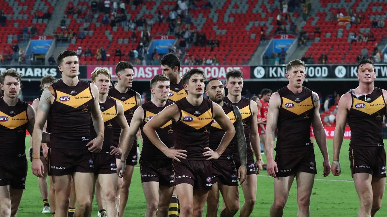 Mitchell laments Hawks' 'let down' loss to Suns