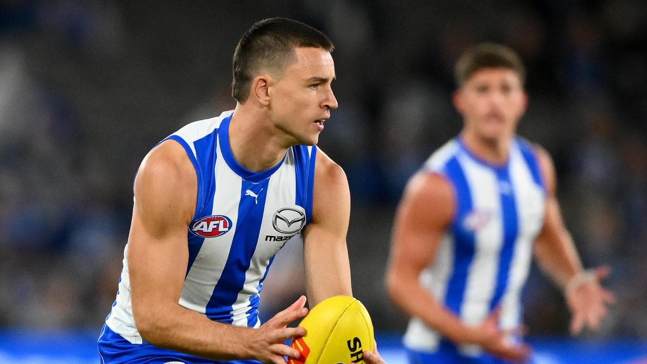 LDU set to bolster Kangaroos' midfield vs Adelaide