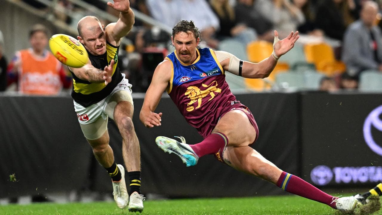Tigers easy prey for Lions in Gabba mauling