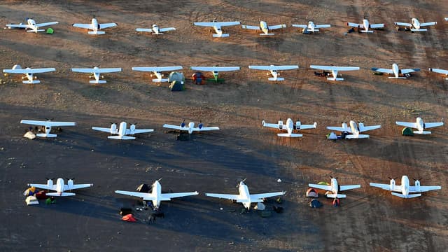 Pilot killed along with pregnant wife was unlicensed