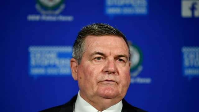 Hundreds of unsolved murder files 'collecting dust'