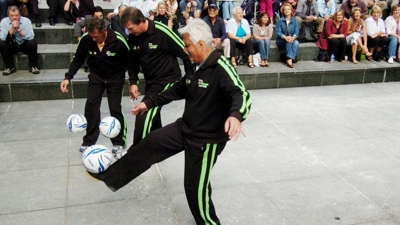 Socceroos great Atilla Abonyi is mourned