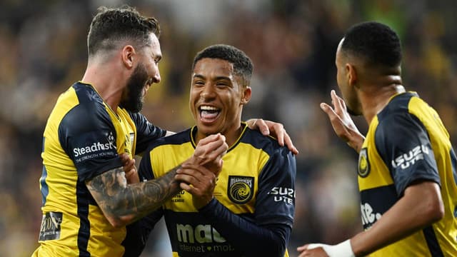 Boro sign Silvera, Glover in double Aussie swoop