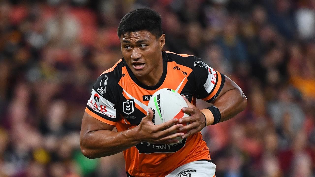 Tigers prop Utoikamanu hasn't taken NSW axing to heart