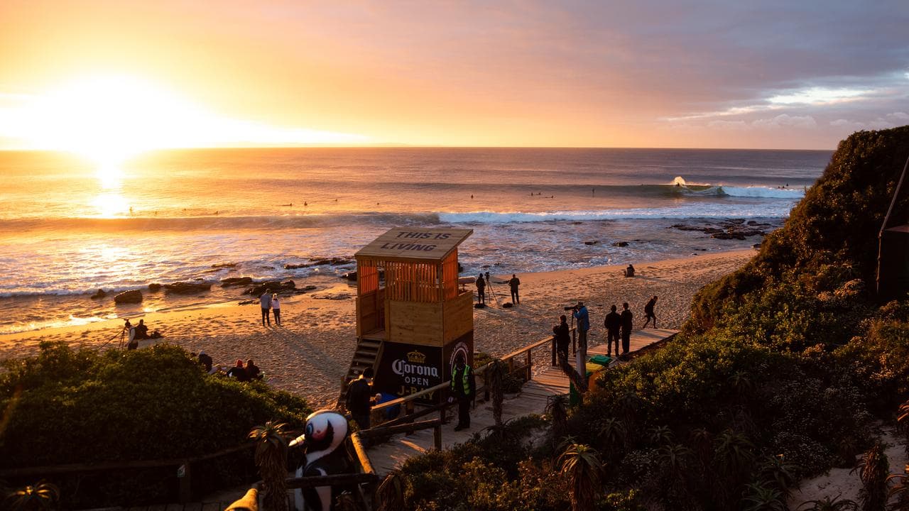 Surf stars forced to wait another day at Jeffreys Bay