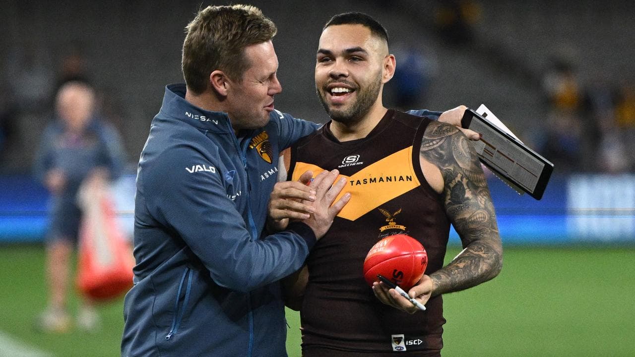 Hawks aim to 'take a chunk' out of higher-placed rivals