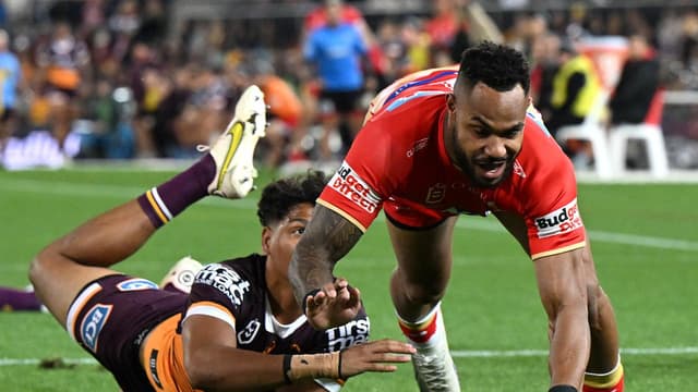 Hammer back at fullback as Dolphins chase NRL finals
