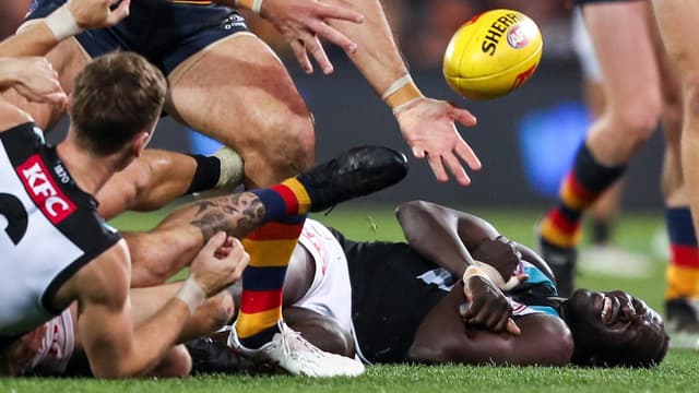Power coach backs doctor's decision after head clash