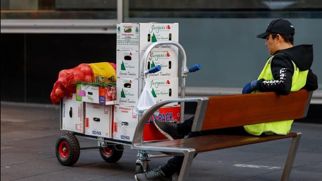 Calls for clarity after workplace law change confusion