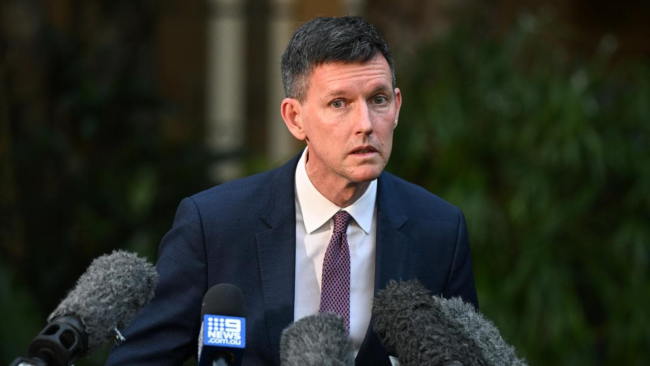 Wrong trains figure a stuff up, not cover up: minister