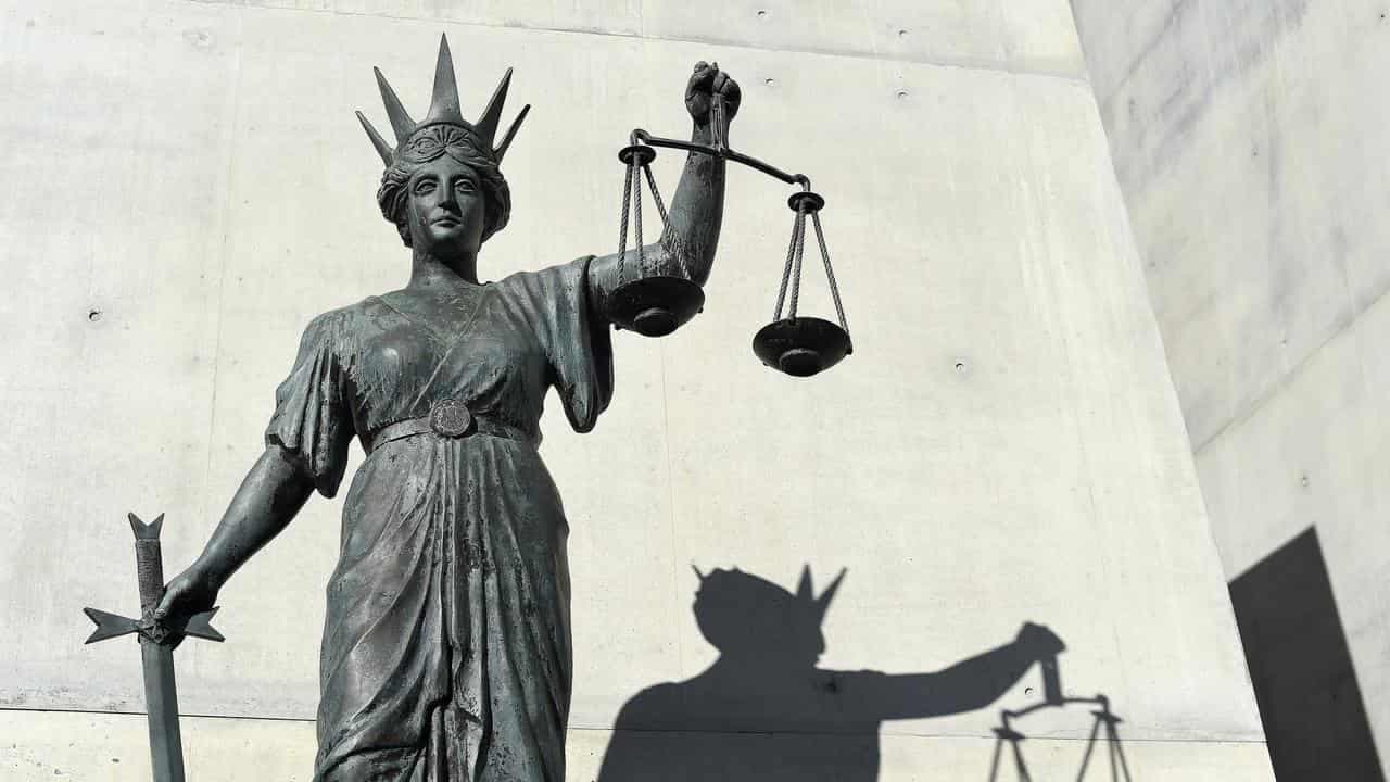 Man locks teen outside 'to treat her like a dog'