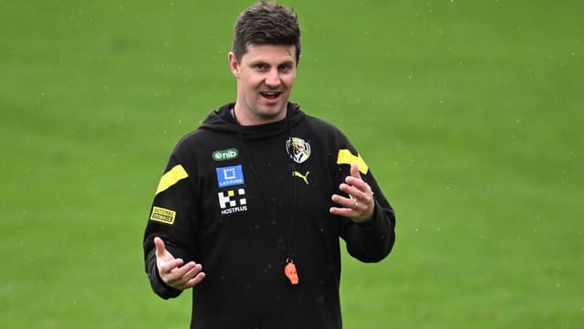 Martin out of Tigers' high-stakes clash with Bulldogs