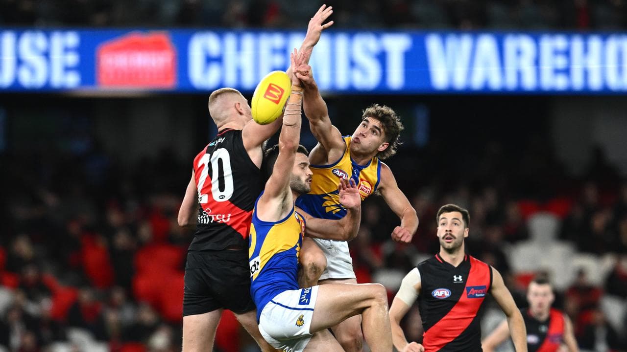 Bombers survive big Eagles scare to stay in finals race