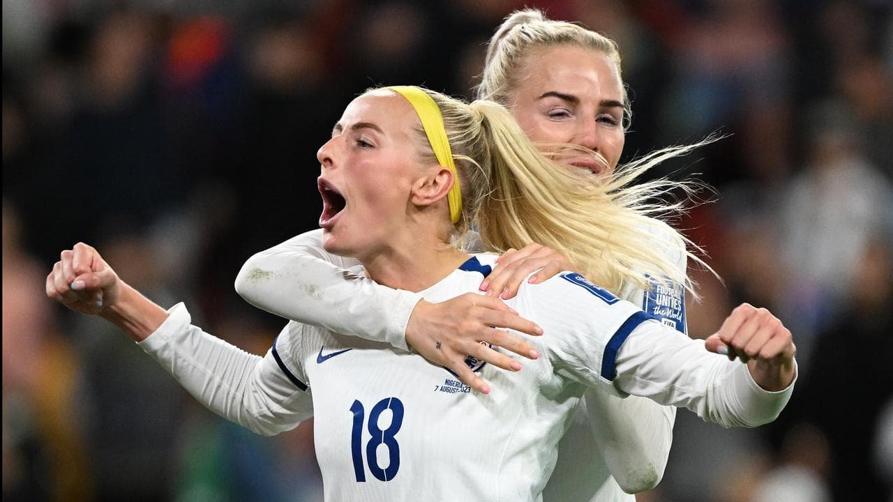 England overcome send-off to beat Nigeria on penalties