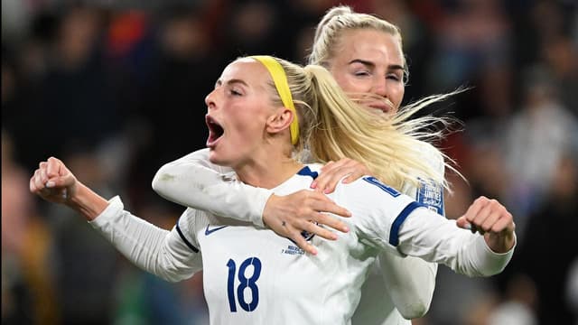 England overcome send-off to beat Nigeria on penalties