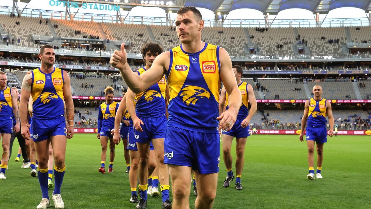 Skipper Shuey next Eagles great to confirm retirement