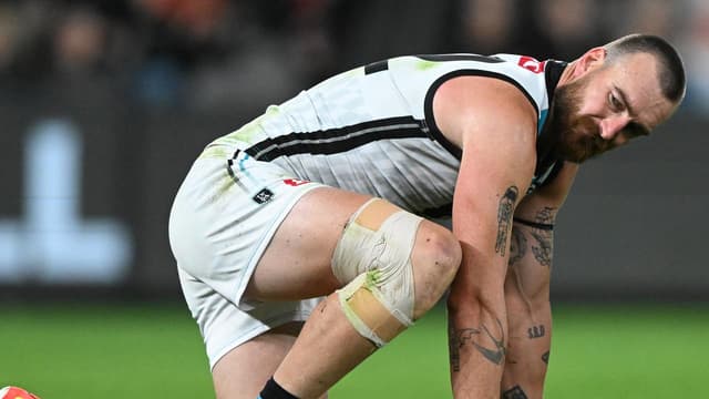Port spearhead Dixon out a month due to foot injury