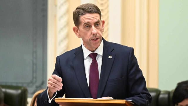 'Use it or lose it': Qld treasurer warns BHP on leases