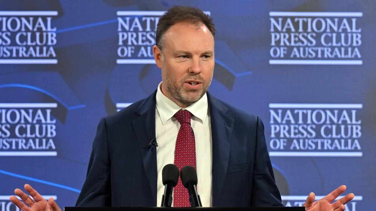 Shoppers 'could fare worse' without supermarket duopoly